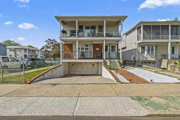 81 Birch RD, Staten Island, NY 10303