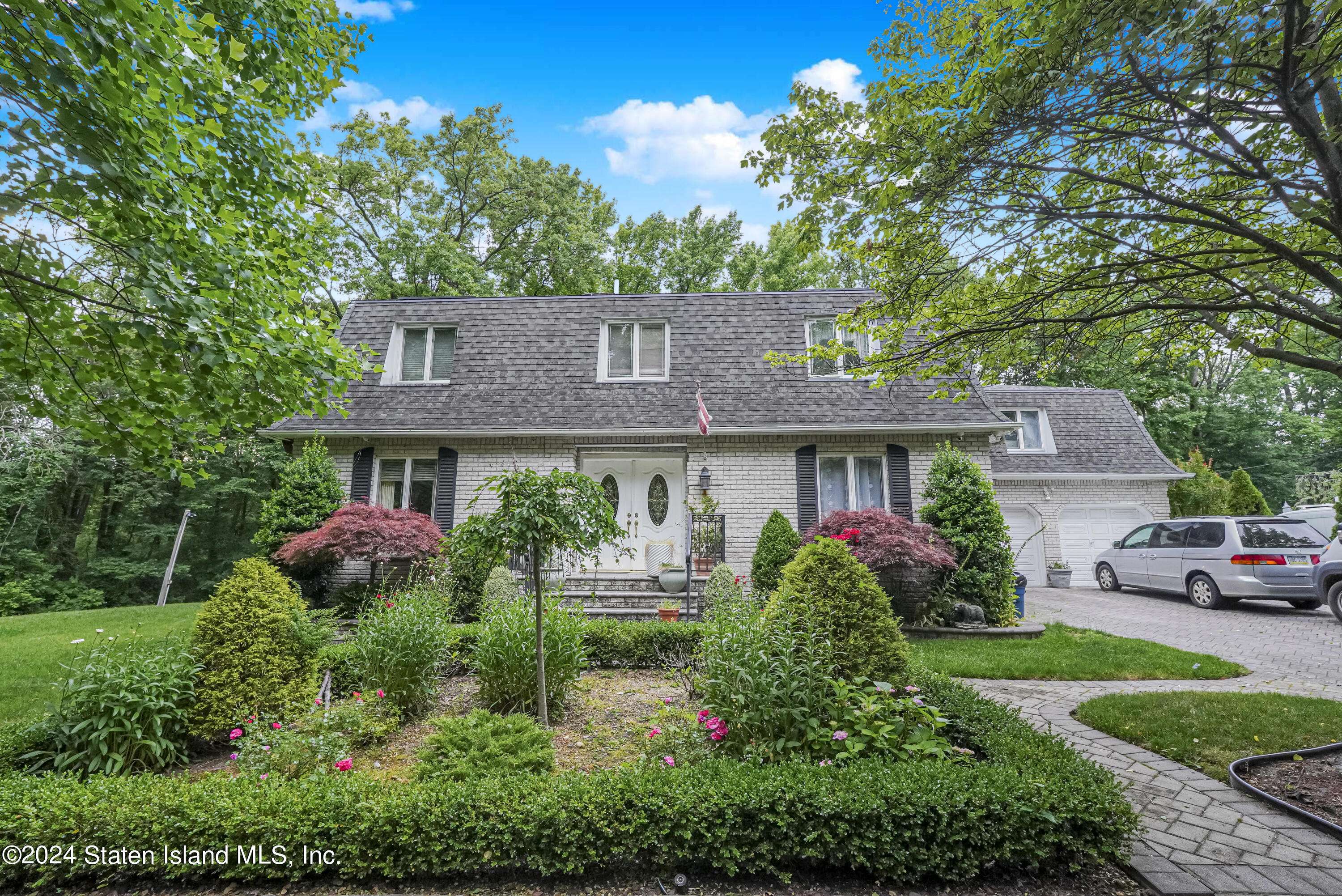 157 Collyer AVE, Staten Island, NY 10312