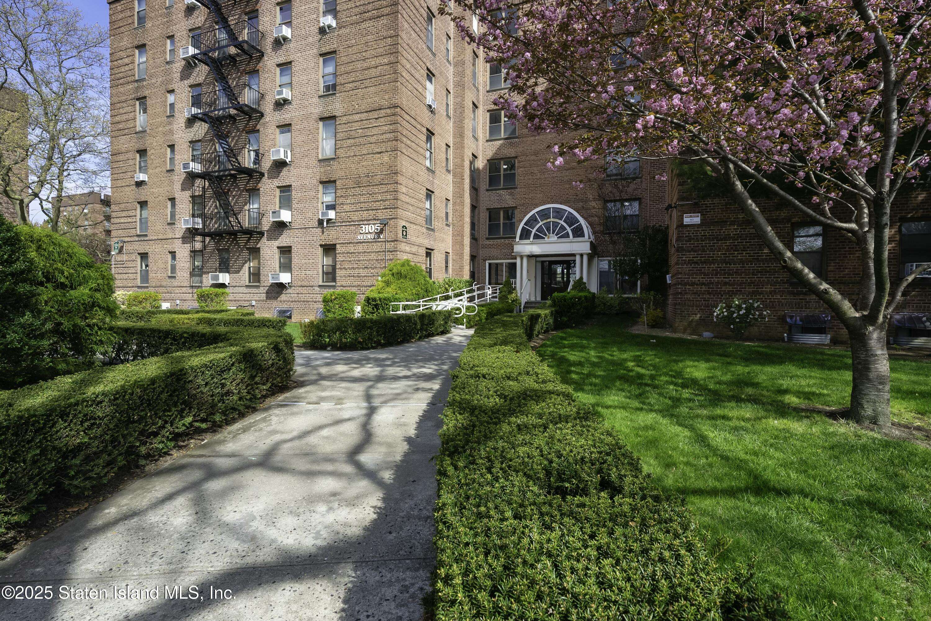 3105 Avenue V #1f, Brooklyn, NY 11219