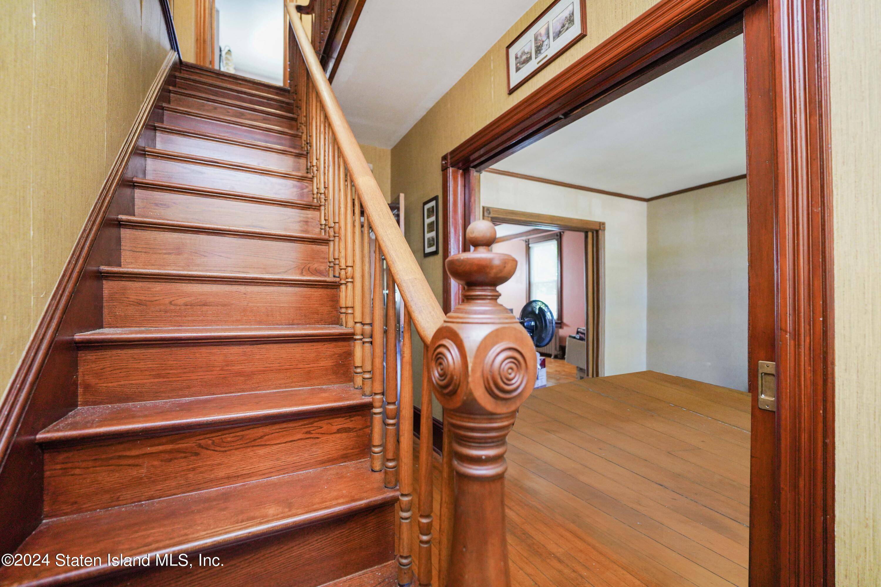 Staten Island, NY 10309,5756 Amboy RD