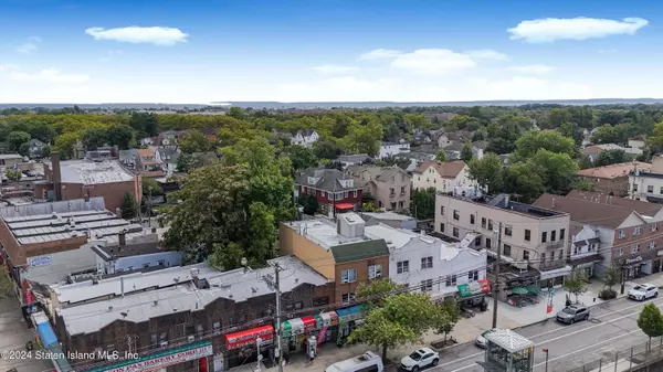 Staten Island, NY 10306,42 New Dorp Plaza