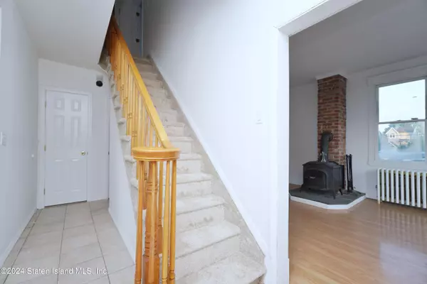 Staten Island, NY 10307,60 Tyrrell ST