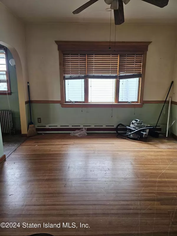 Staten Island, NY 10307,15 Satterlee ST