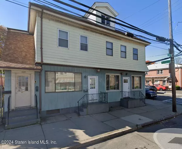 Staten Island, NY 10304,1890 Clove RD