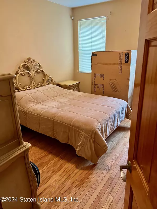 Brooklyn, NY 11204,1917 65th ST