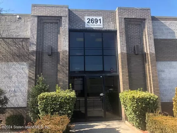 Staten Island, NY 10306,2691 Hylan BLVD #A