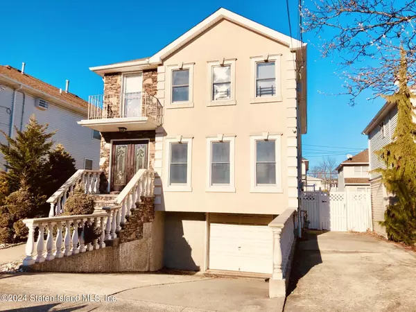 115 Jeanette AVE, Staten Island, NY 10312