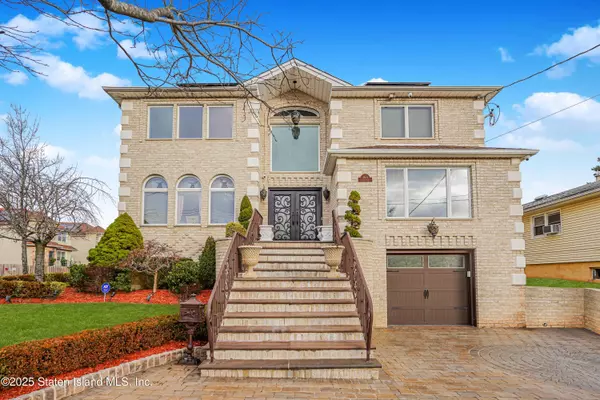 Staten Island, NY 10312,263 Albee AVE