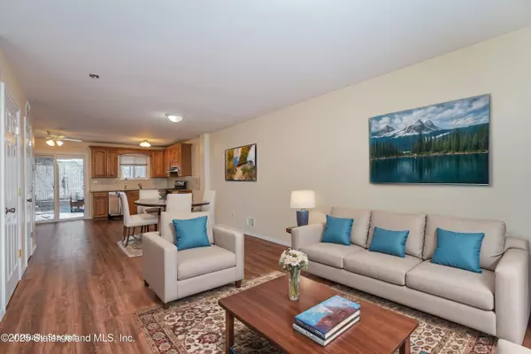 Staten Island, NY 10312,780 Barlow AVE