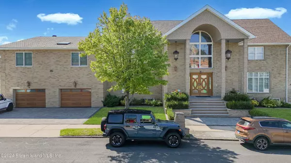 Staten Island, NY 10309,20 Cordelia AVE