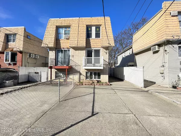 410 Willow RD W, Staten Island, NY 10314