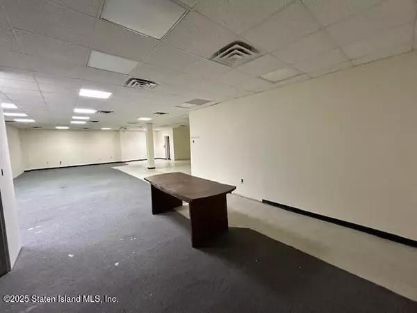 Staten Island, NY 10309,4288 Arthur Kill RD #B