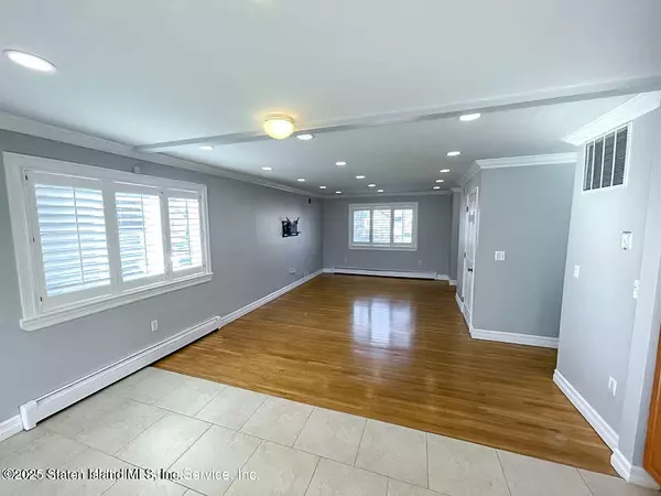 Staten Island, NY 10307,5362 Arthur Kill RD