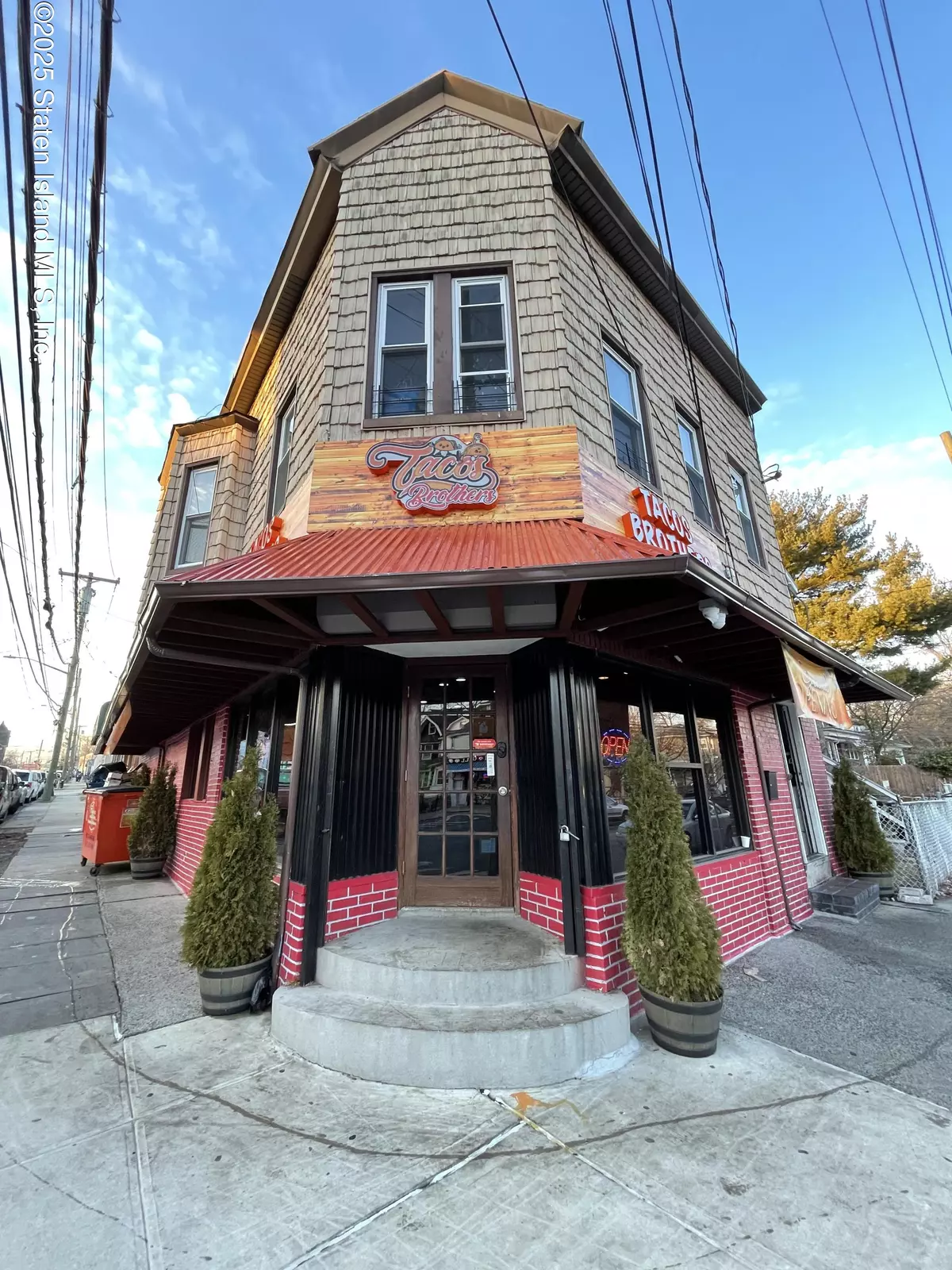 Staten Island, NY 10302,330 Heberton AVE #Grnd Fl