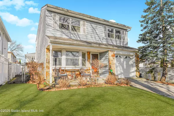 Staten Island, NY 10314,70 Lyon PL