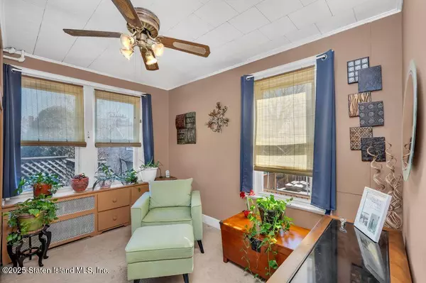 Staten Island, NY 10301,99 Monroe AVE