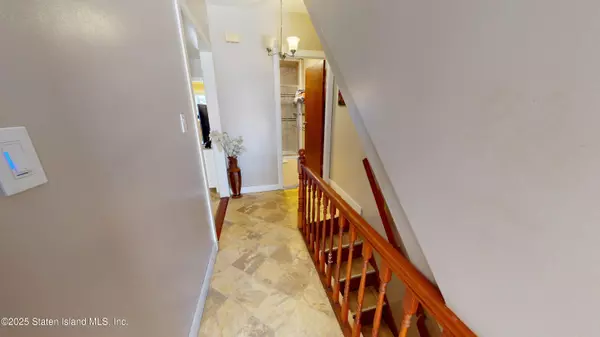 Brooklyn, NY 11214,8666 17th AVE