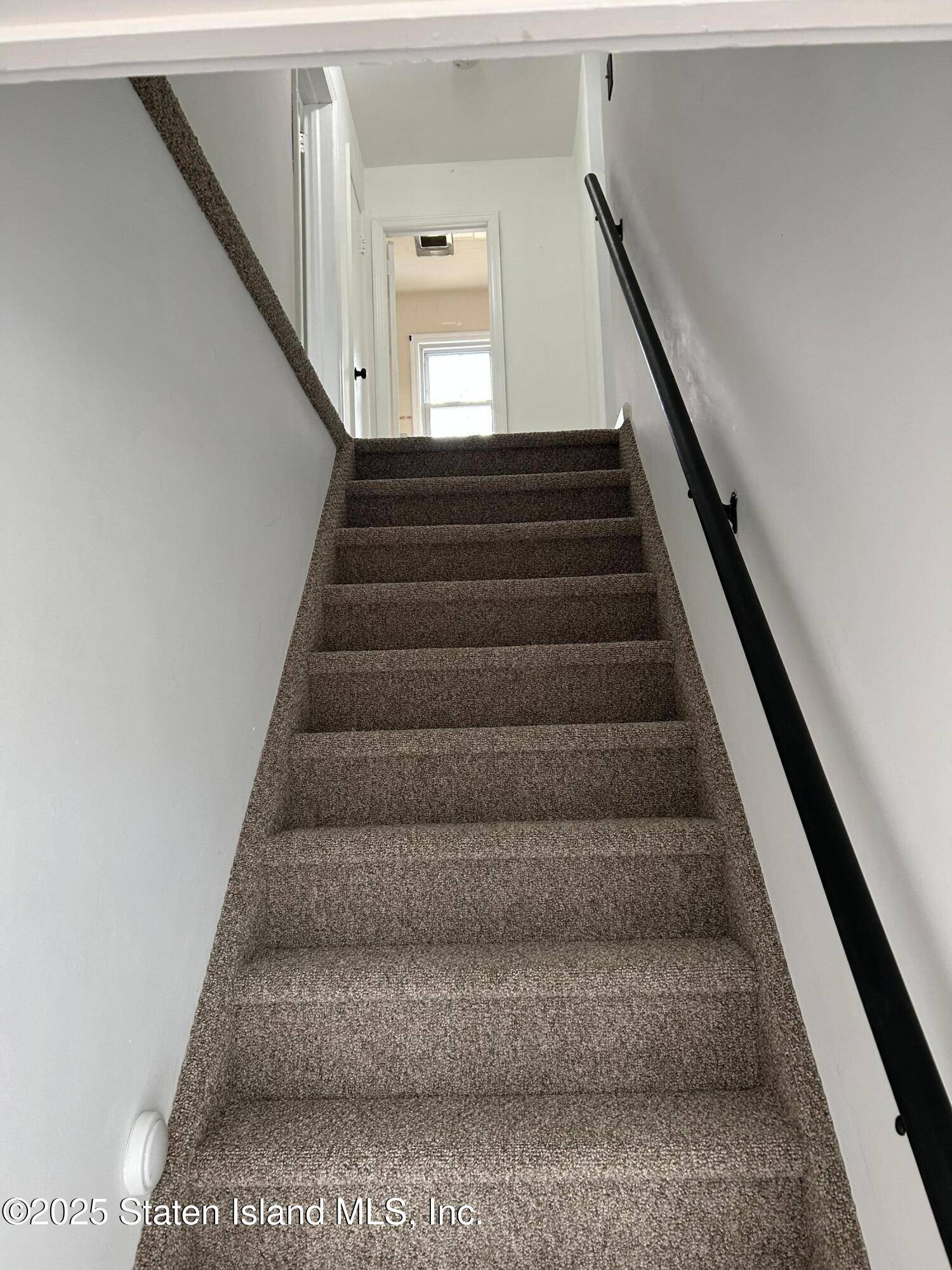 Staten Island, NY 10310,12 Ravenhurst AVE