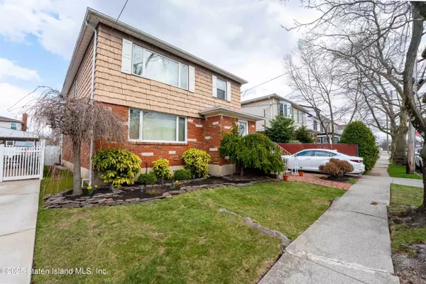 Staten Island, NY 10306,47 Cedarview AVE