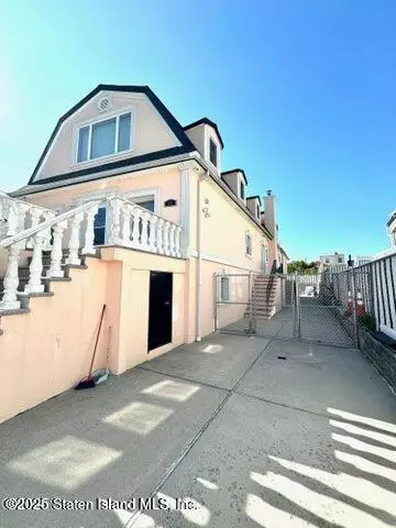 Staten Island, NY 10305,68 Austin AVE