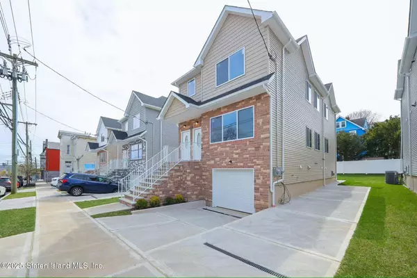 Staten Island, NY 10304,136 Beach ST