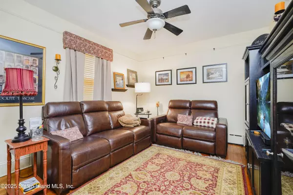 Staten Island, NY 10310,67 Lawrence AVE