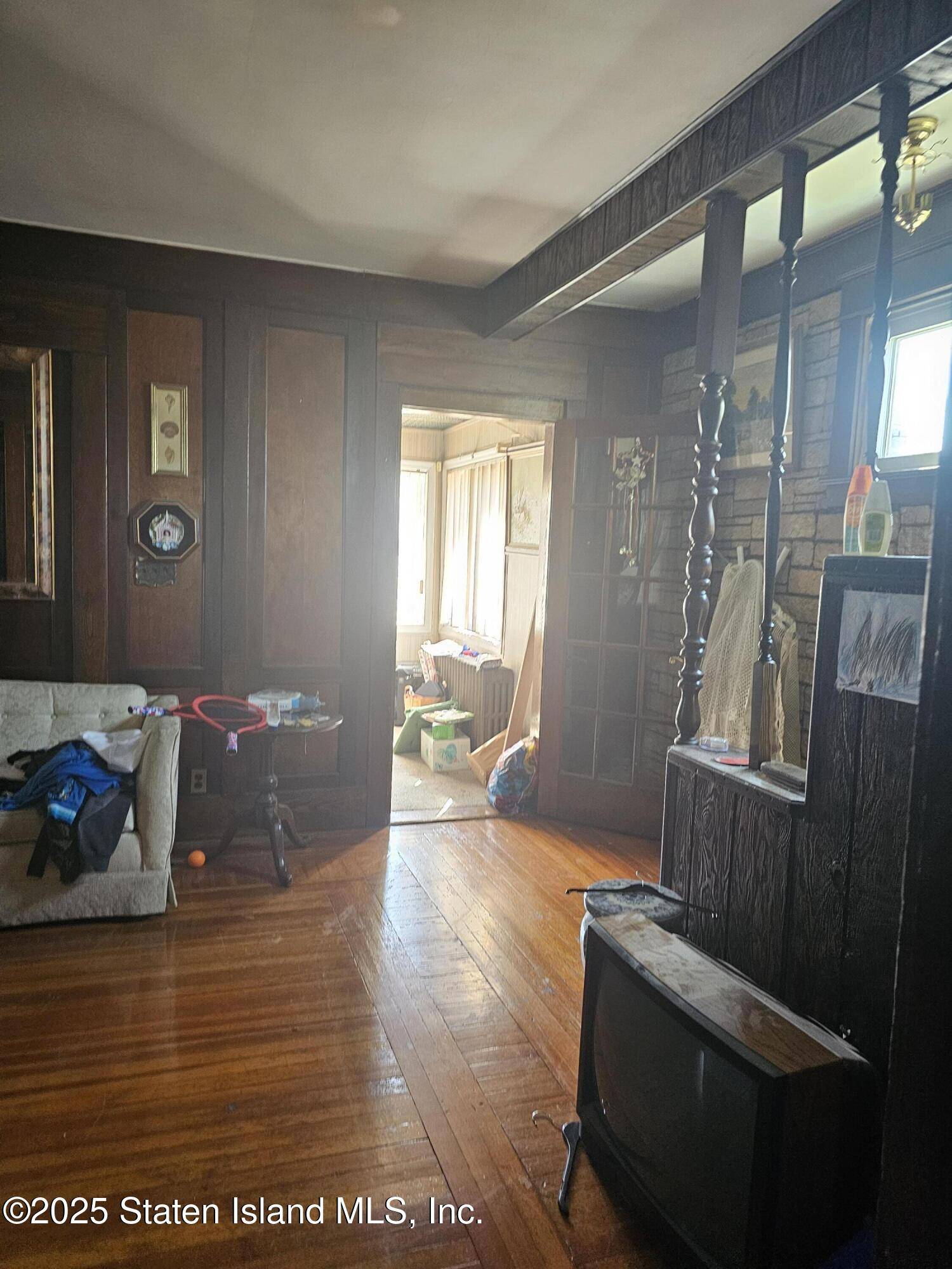 Staten Island, NY 10303,322 Morningstar RD