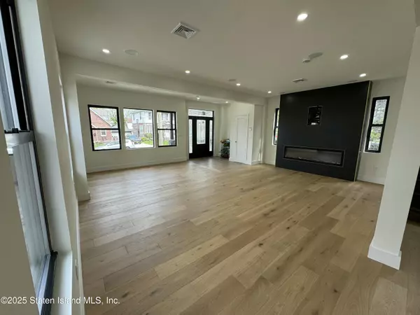 Staten Island, NY 10314,200 Potter Ave