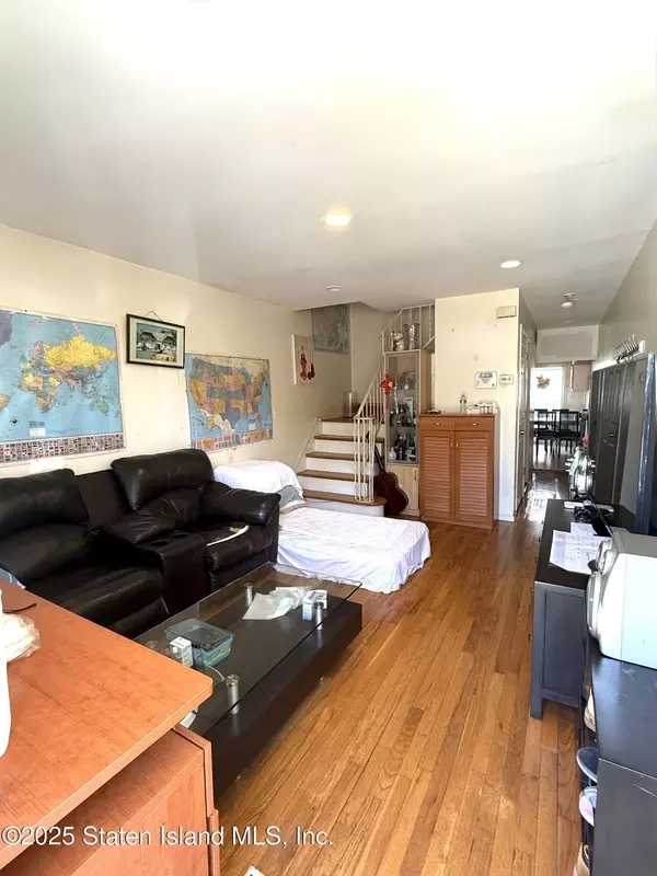 Staten Island, NY 10304,87 Steuben ST