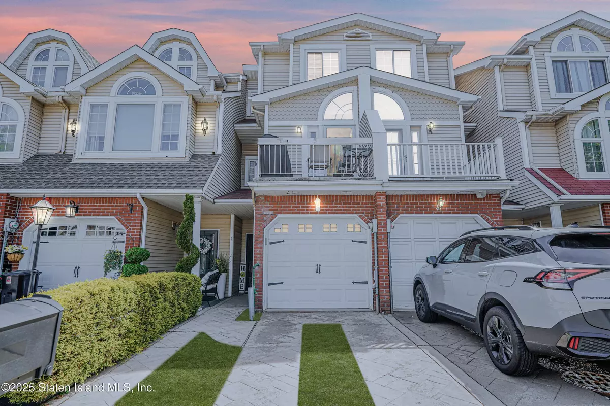 Staten Island, NY 10312,75 Chesebrough ST