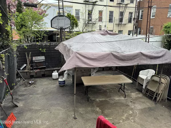 Brooklyn, NY 11237,373 Bleecker ST