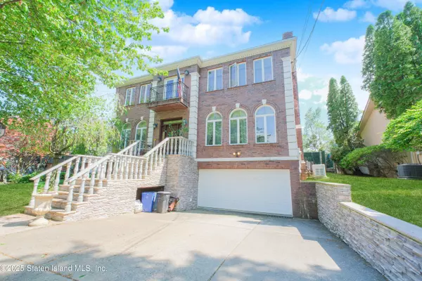 146 Ardsley ST, Staten Island, NY 10306