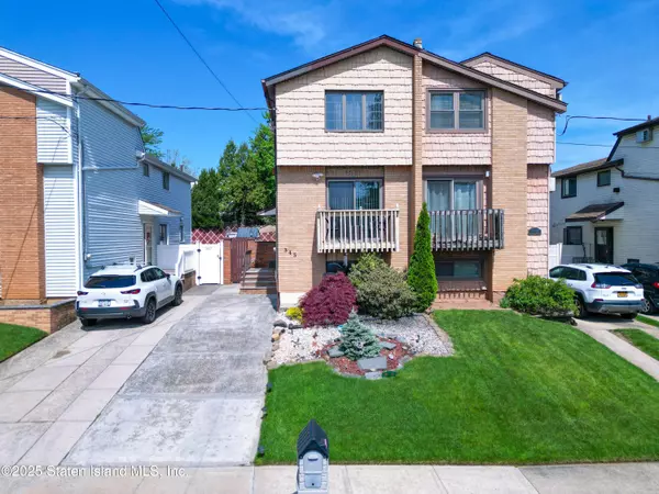 345 Colon AVE, Staten Island, NY 10308