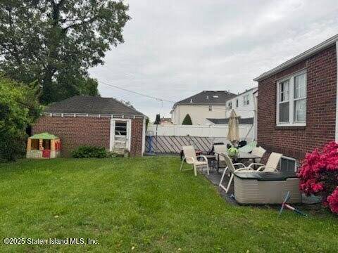 Staten Island, NY 10306,143 Bedford AVE