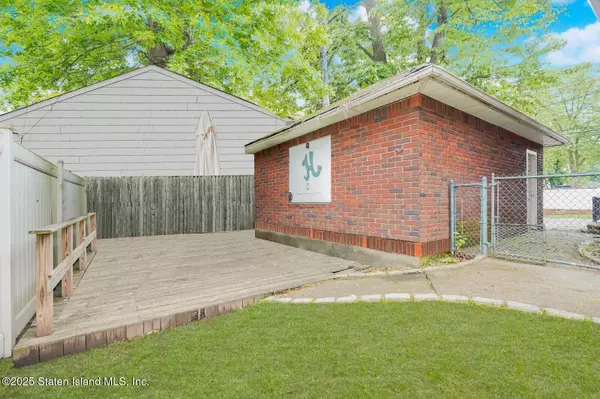 Staten Island, NY 10314,751 Jewett AVE