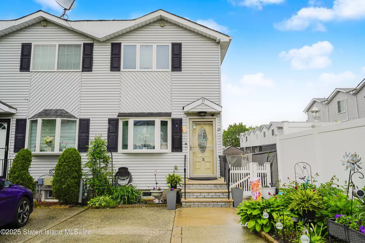 Staten Island, NY 10312,35 Futurity PL