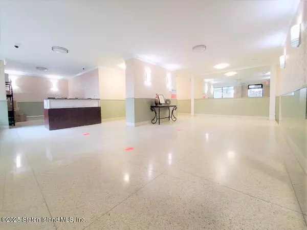 Brooklyn, NY 11214,2483 W 16 ST #15f