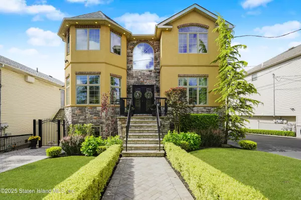 36 Idaho AVE, Staten Island, NY 10309