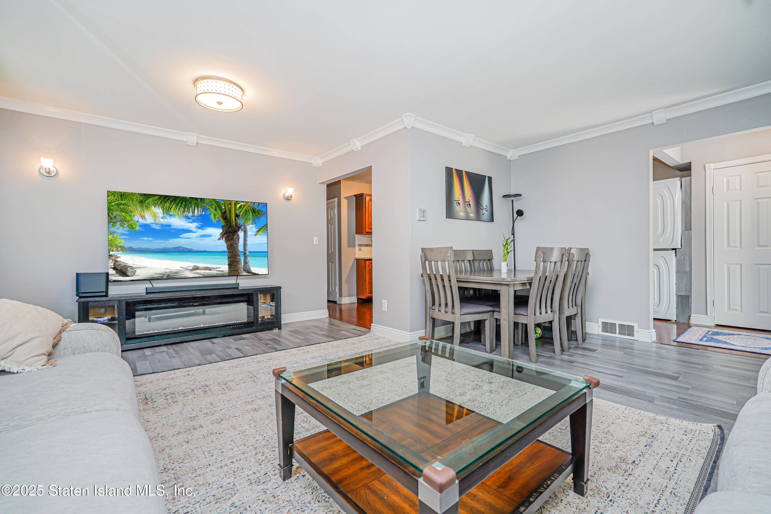 Staten Island, NY 10306,39 Morton ST
