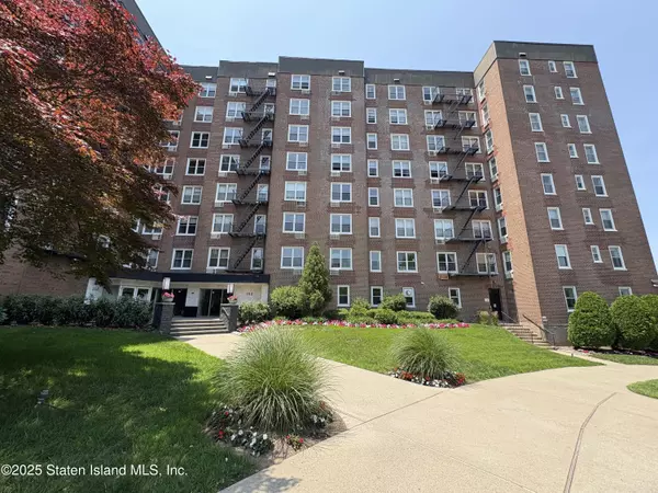 350 Richmond TER #7f, Staten Island, NY 10301