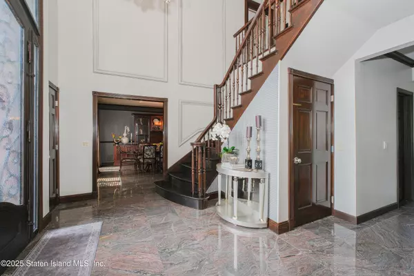 Staten Island, NY 10304,81 Copperleaf TER