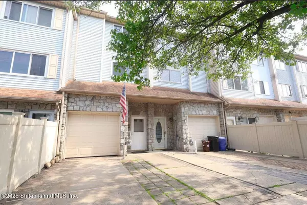 Staten Island, NY 10309,160 Wirt AVE