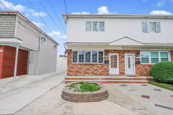 345 Milton AVE, Staten Island, NY 10306