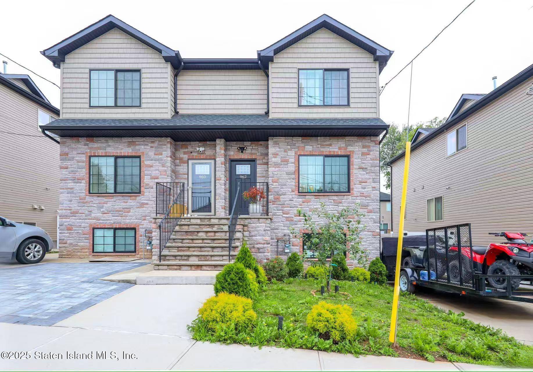 962 Rockland AVE, Staten Island, NY 10314