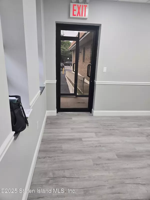 Staten Island, NY 10312,3930 Richmond AVE #Suite 200 Rm. 1