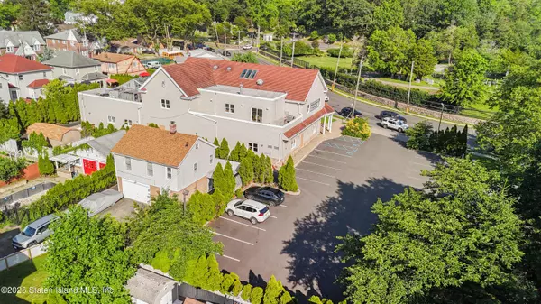 Staten Island, NY 10306,2286 Richmond RD