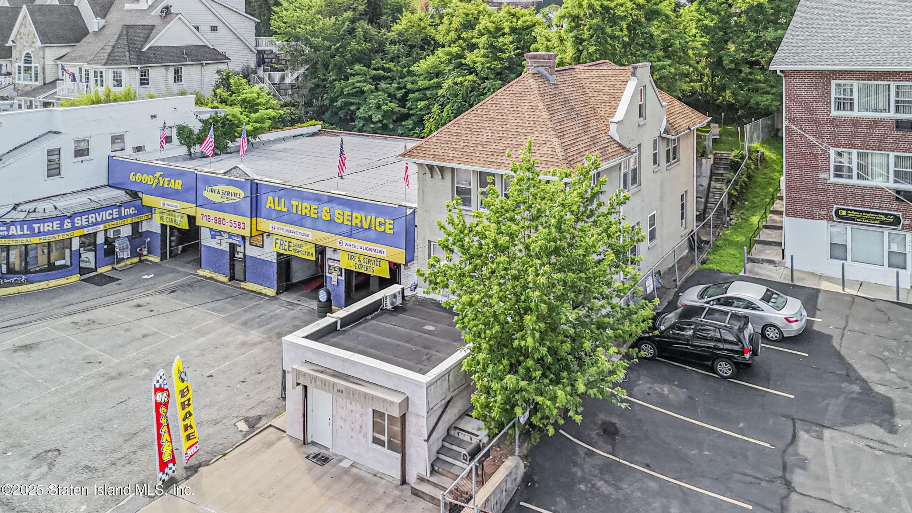 Staten Island, NY 10306,2419 Richmond RD