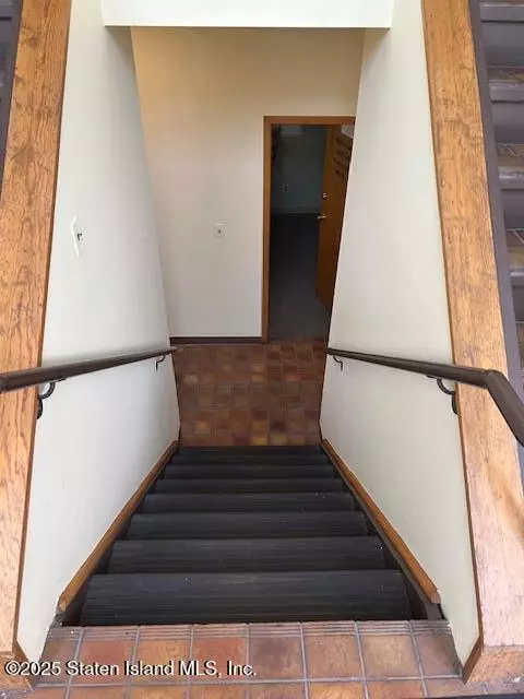 Staten Island, NY 10308,16 Driggs ST #Lower Left