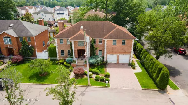 Staten Island, NY 10307,10 Spruce CT