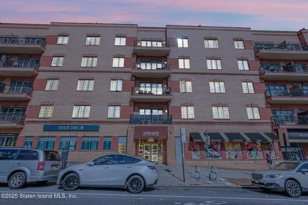 Staten Island, NY 10301,155 Bay ST #2l